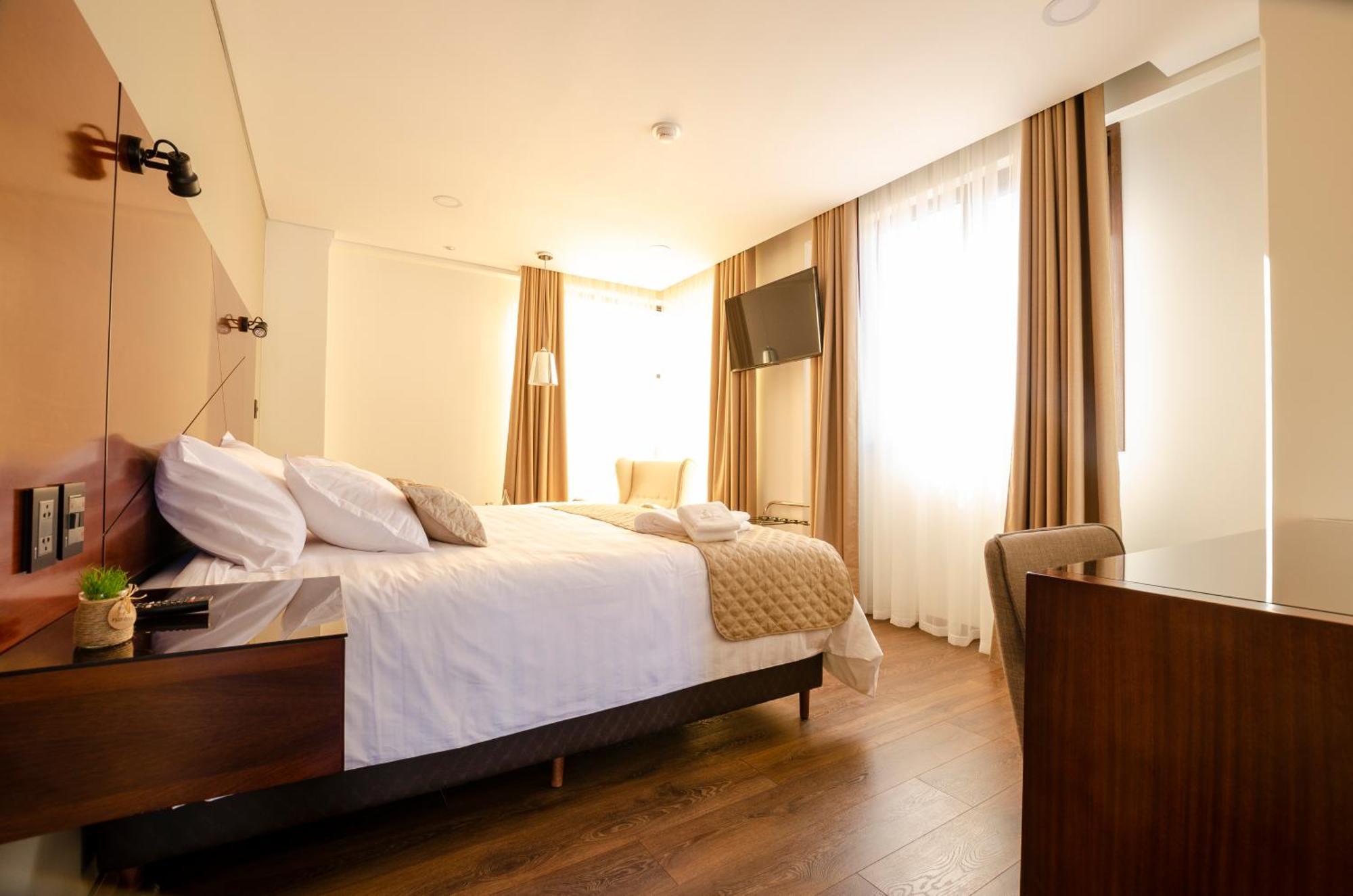 Hotel Mitru Sur ラパス エクステリア 写真