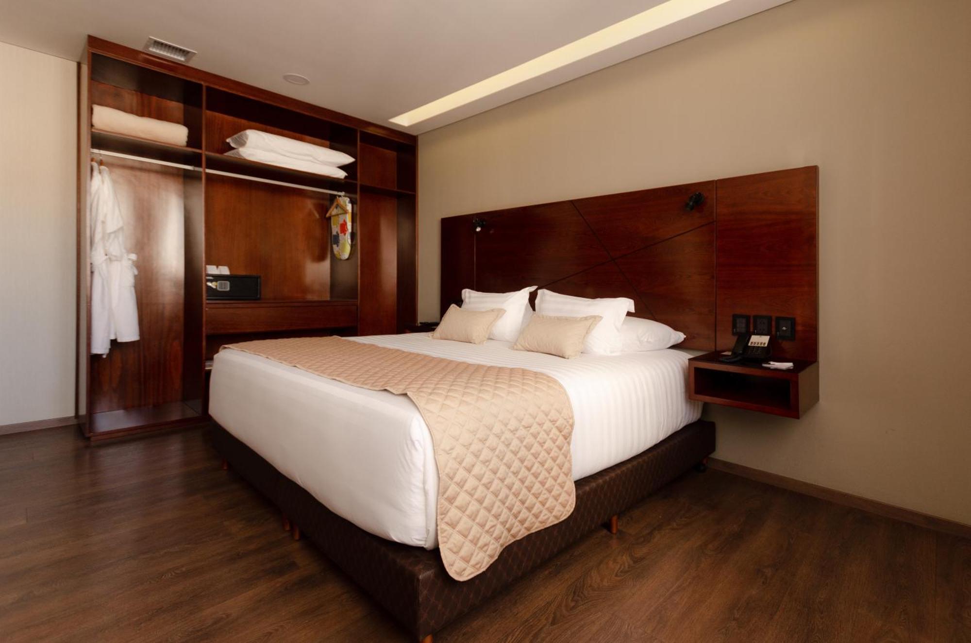 Hotel Mitru Sur ラパス エクステリア 写真